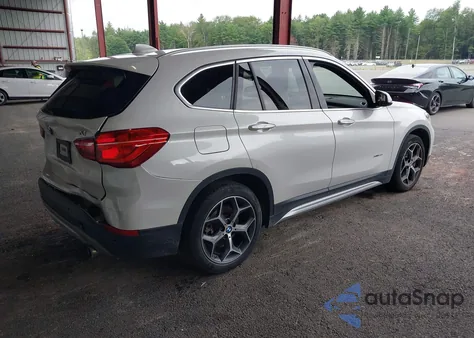 2016 BMW X1 xDrive28I z USA, uszkodzony, nr VIN WBXHT3C34G5E53042